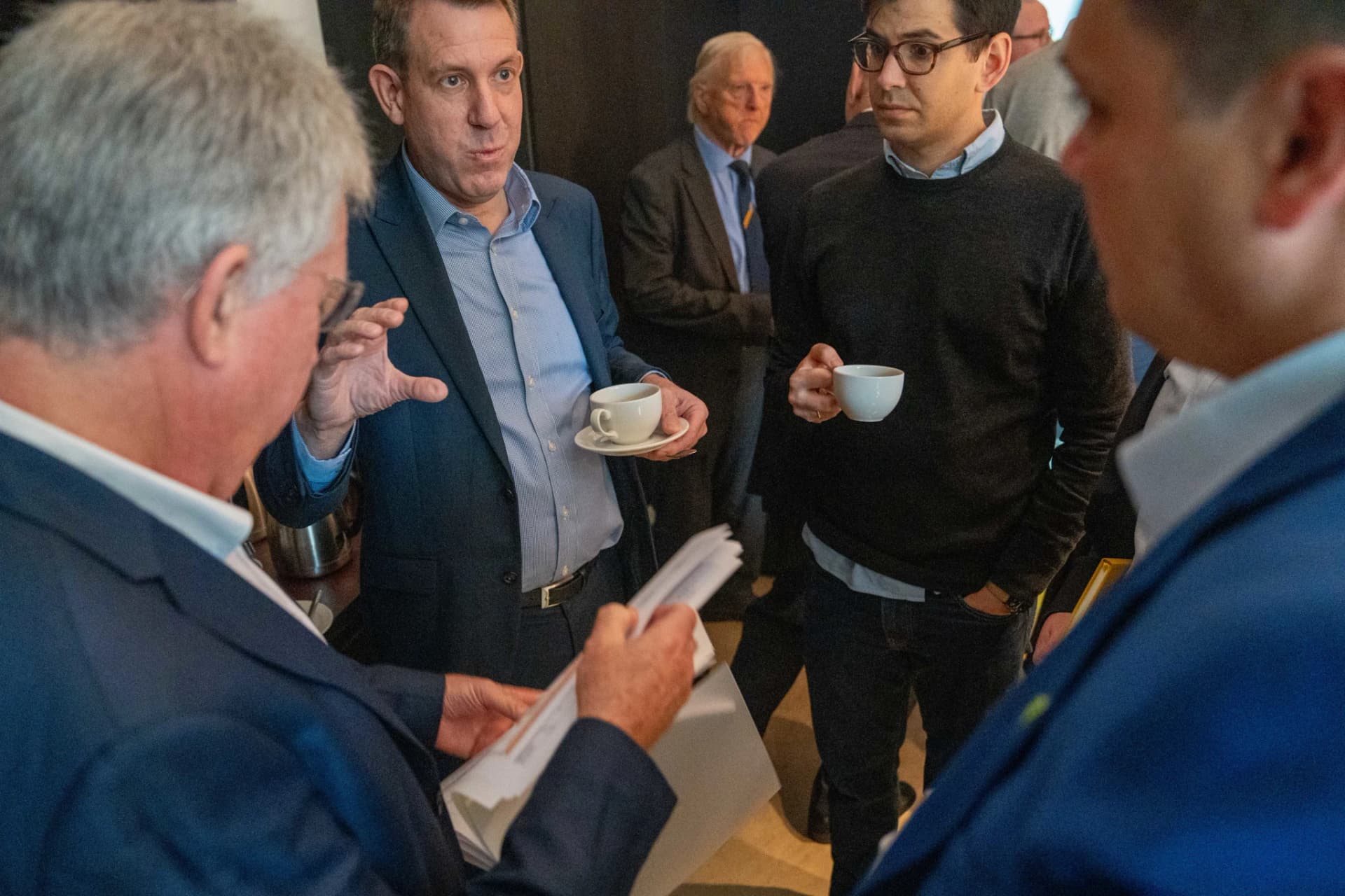 2024_Q4_Roundtable-40_jl6s67