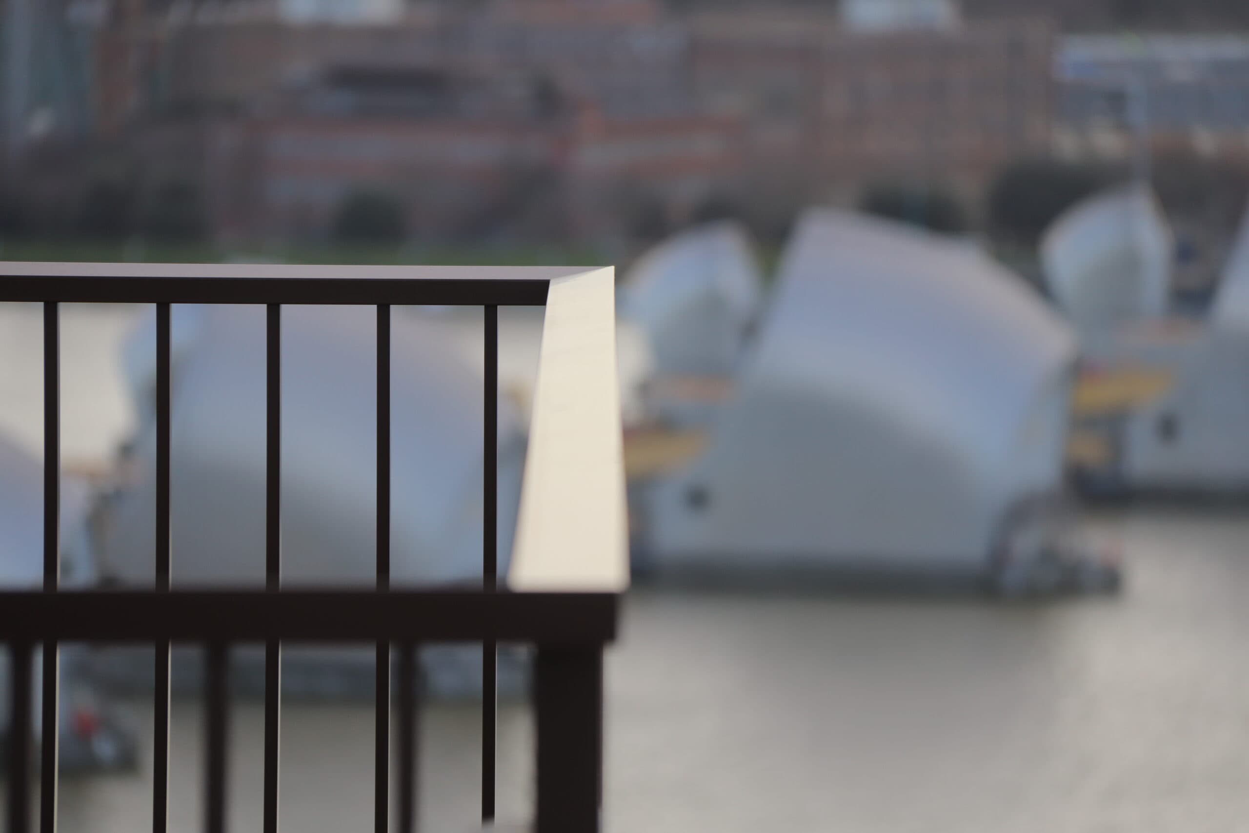 Vertical Bar at Pontoon Dock