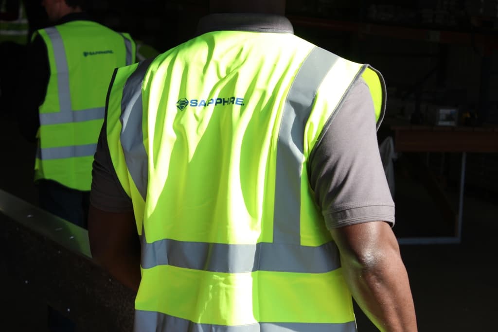 Yellow-High-vis-vest-PPE.jpg