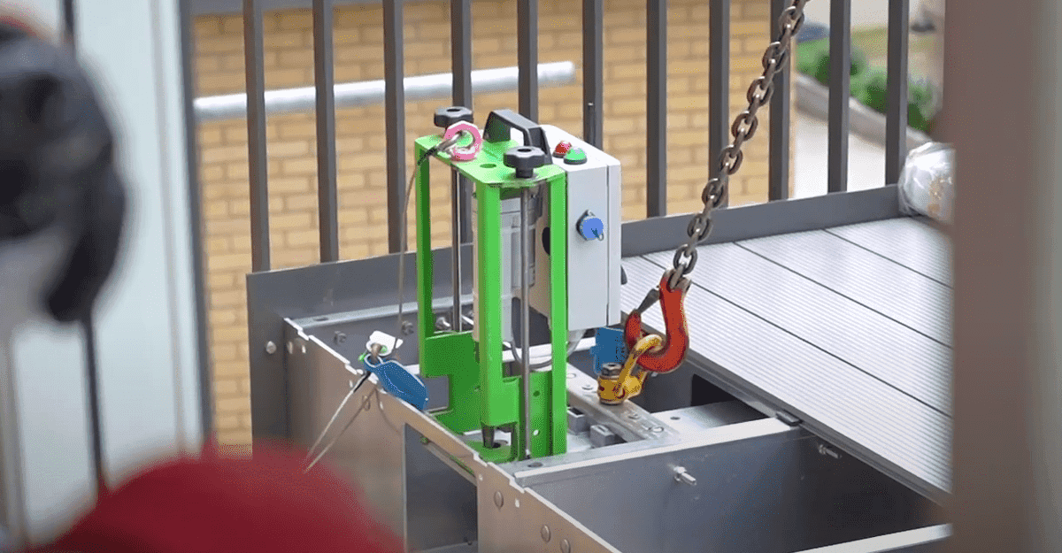 Remote Locking Arm on Balcony with RLD