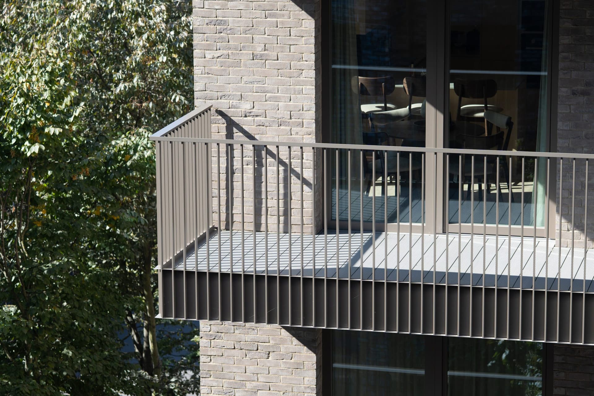 Bermondsey_Balcony_Install-55_xsrrjo Bermondsey_Balcony_Install-55_xsrrjo