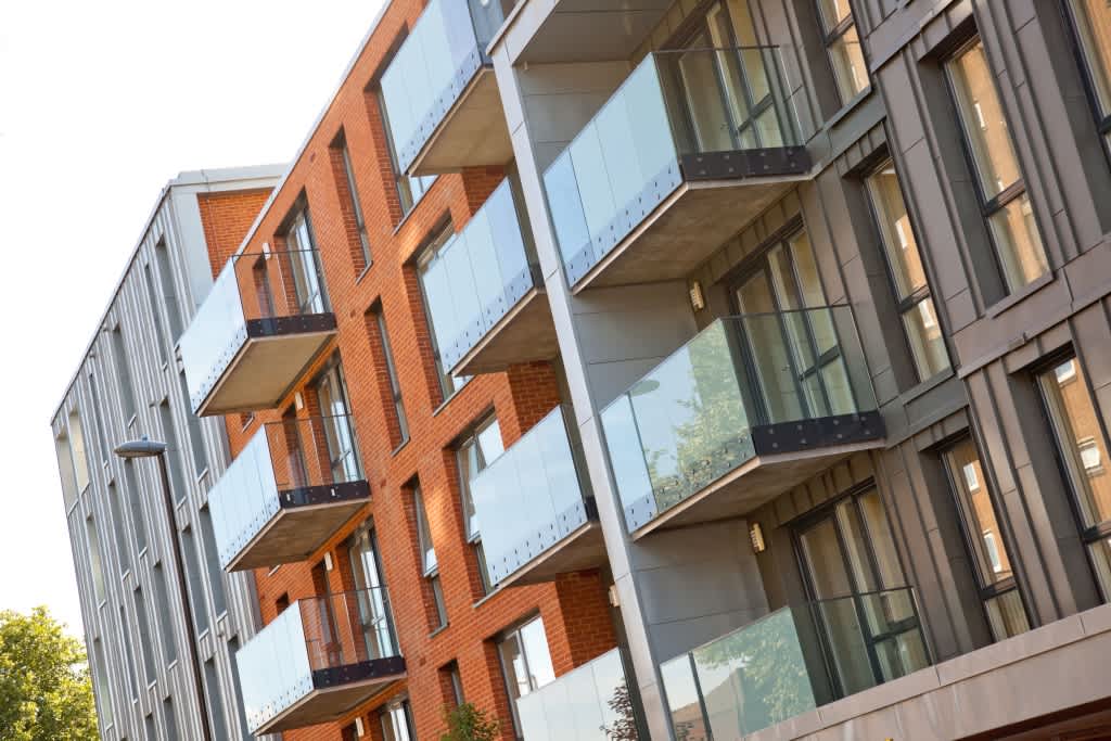 Sapphire’s Glass Balcony Balustrades Make a Difference to New Apartment Homes